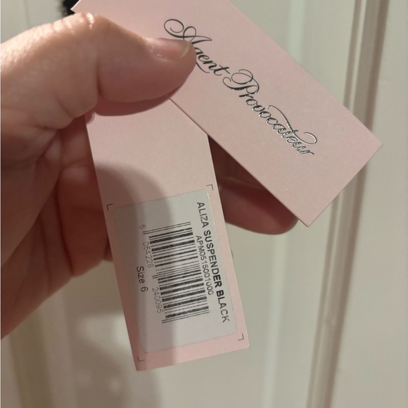 Agent Provacateur size 6 garter only NWT - Picture 5 of 5